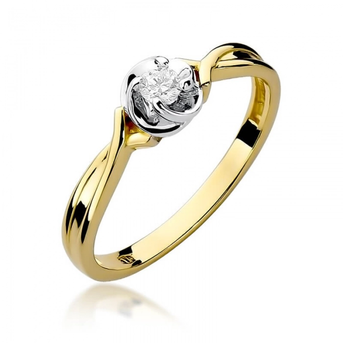 Piękny pierścionek zaręczynowy