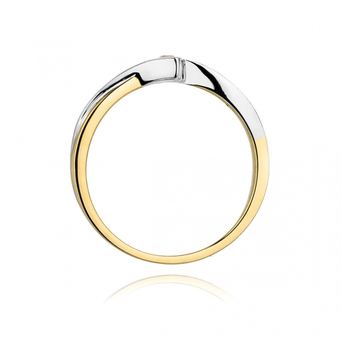 Zaręczynowy złoty pierścionek